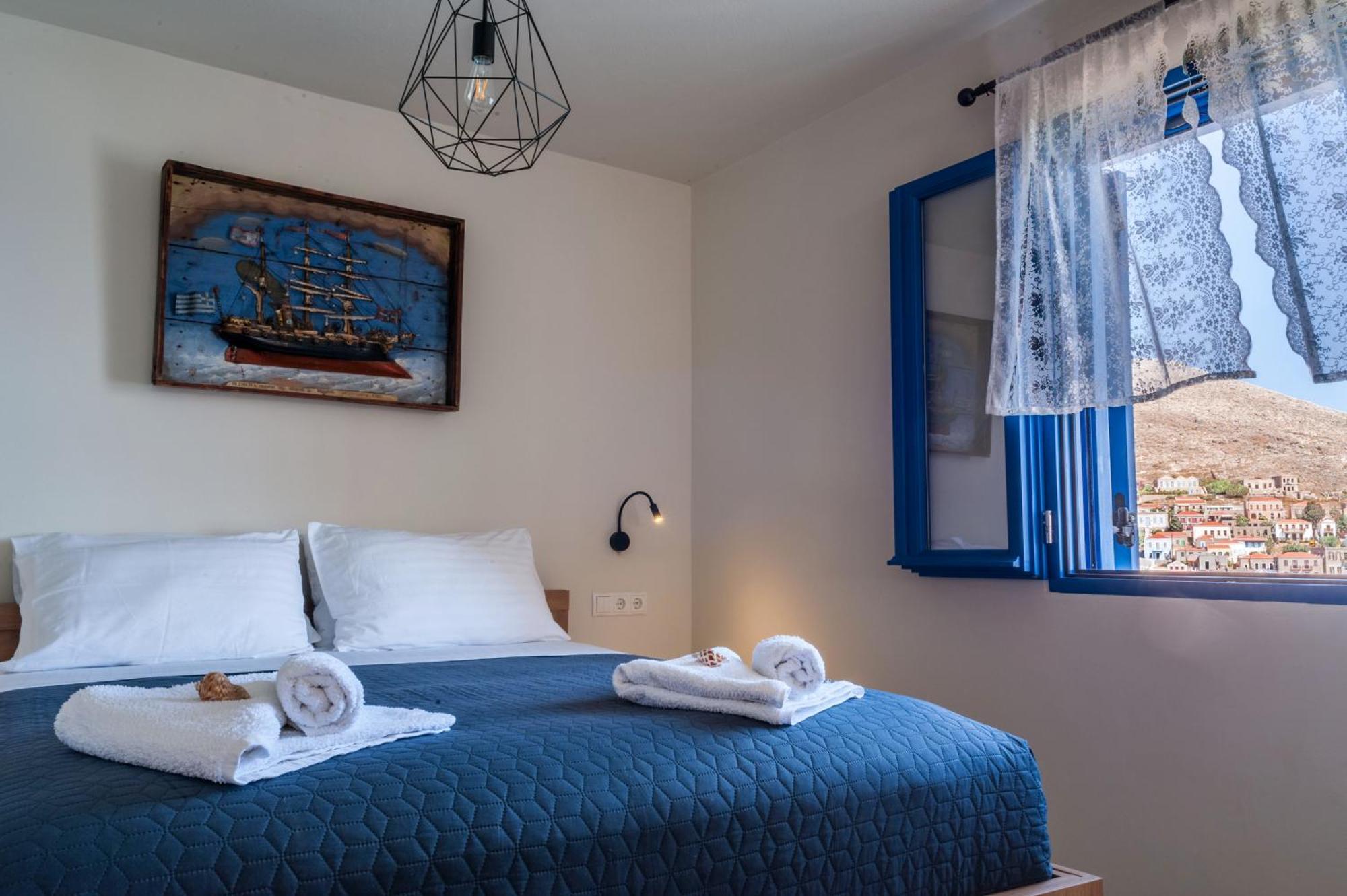 Porphyra Studio Chalki Town Chambre photo